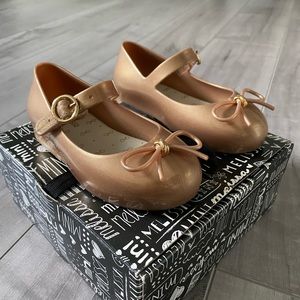 Mini Melissa size 9